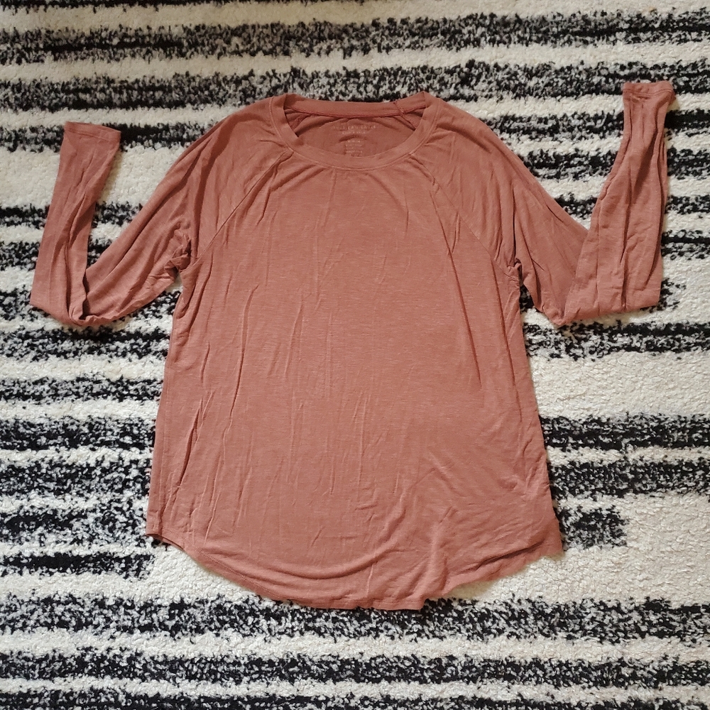 American Eagle long sleeve top